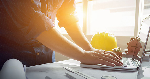 building contractor submitting partner claim